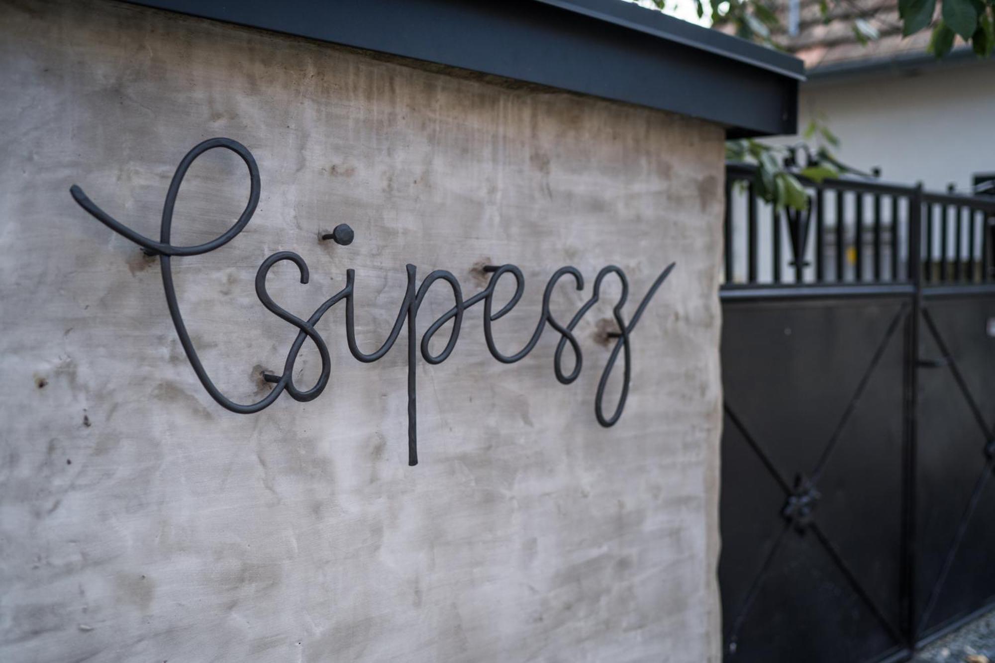 Csipesz_Vendeghaz Appartement Sümeg Buitenkant foto